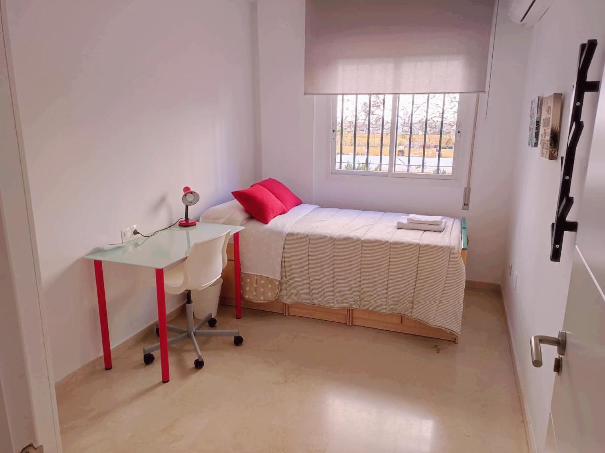 Apartamento Gloria 2 Малага Экстерьер фото
